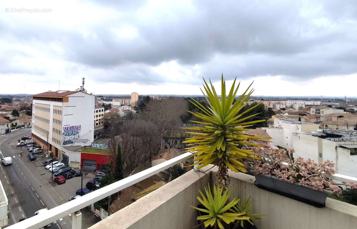 Appartement à NIMES