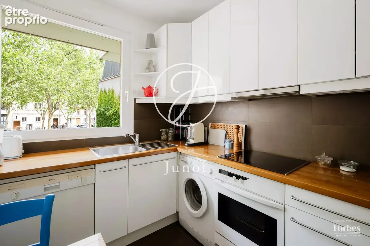 Paris 7e - BRETEUIL / PLACE VAUBAN - Appartement - 3 pièces - 81,16m² Carrez - 2 chambres - photo 7