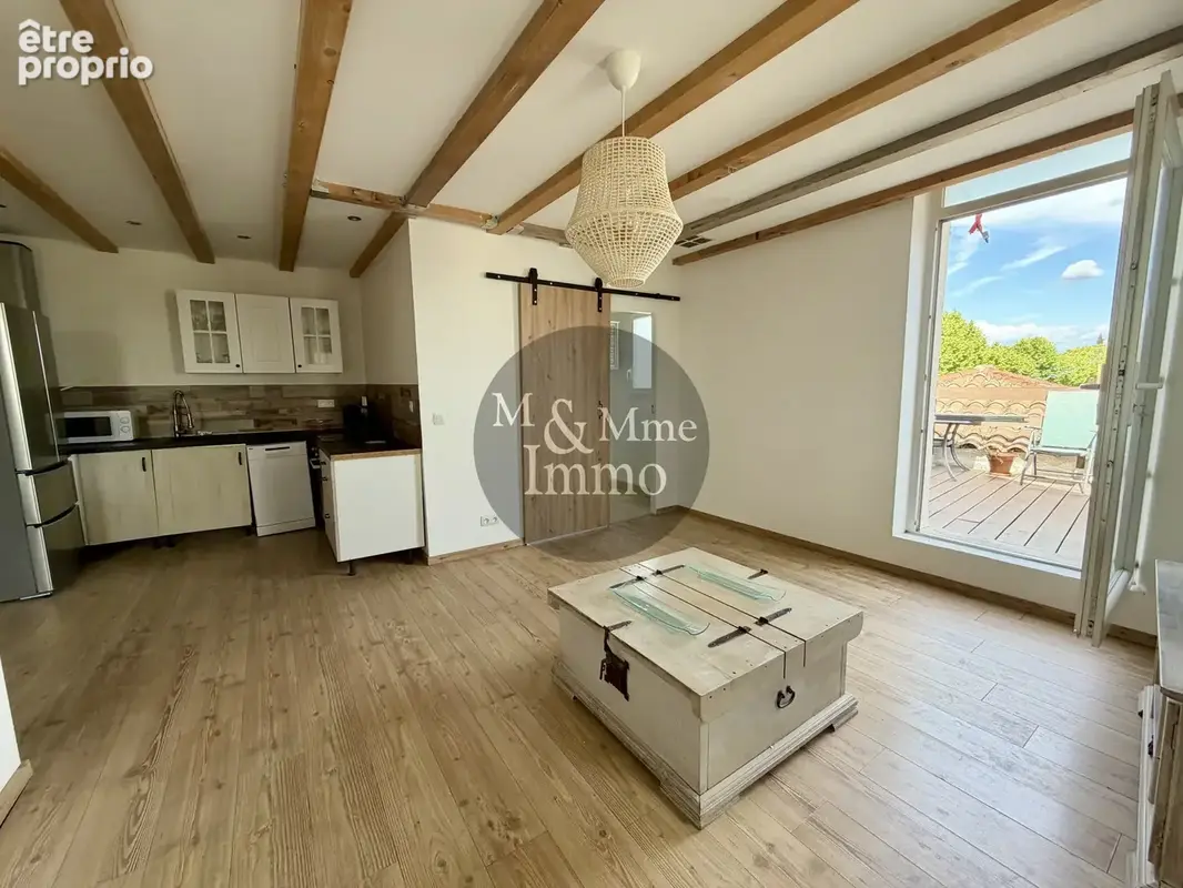 Appartement rénové avec toit-terrasse - photo 8