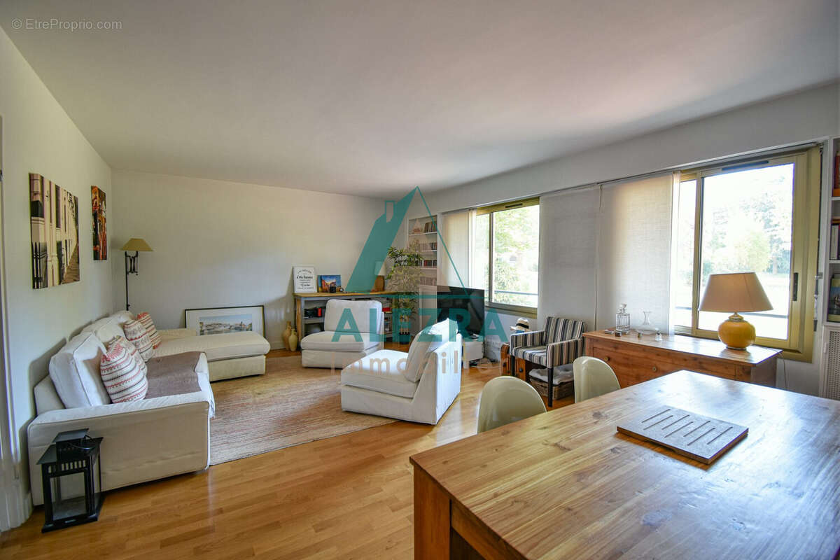 Appartement à MAISONS-LAFFITTE