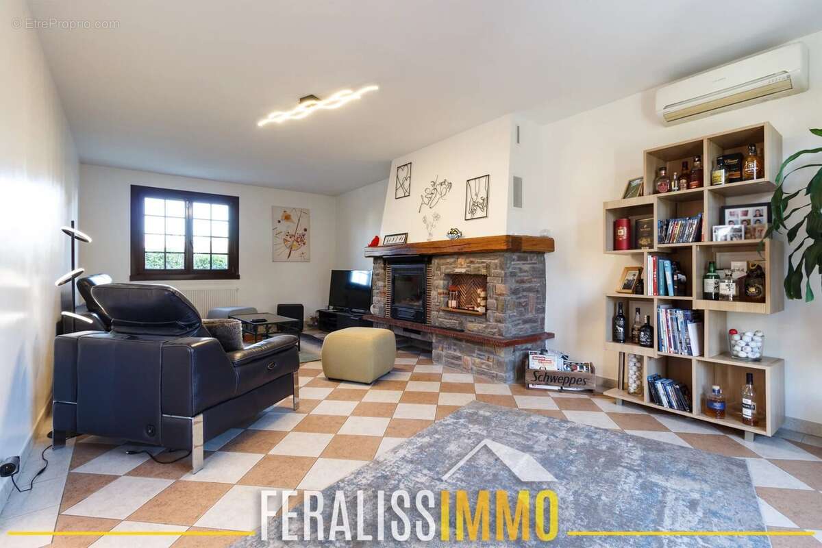 Maison à SAINT-OUEN-L'AUMONE