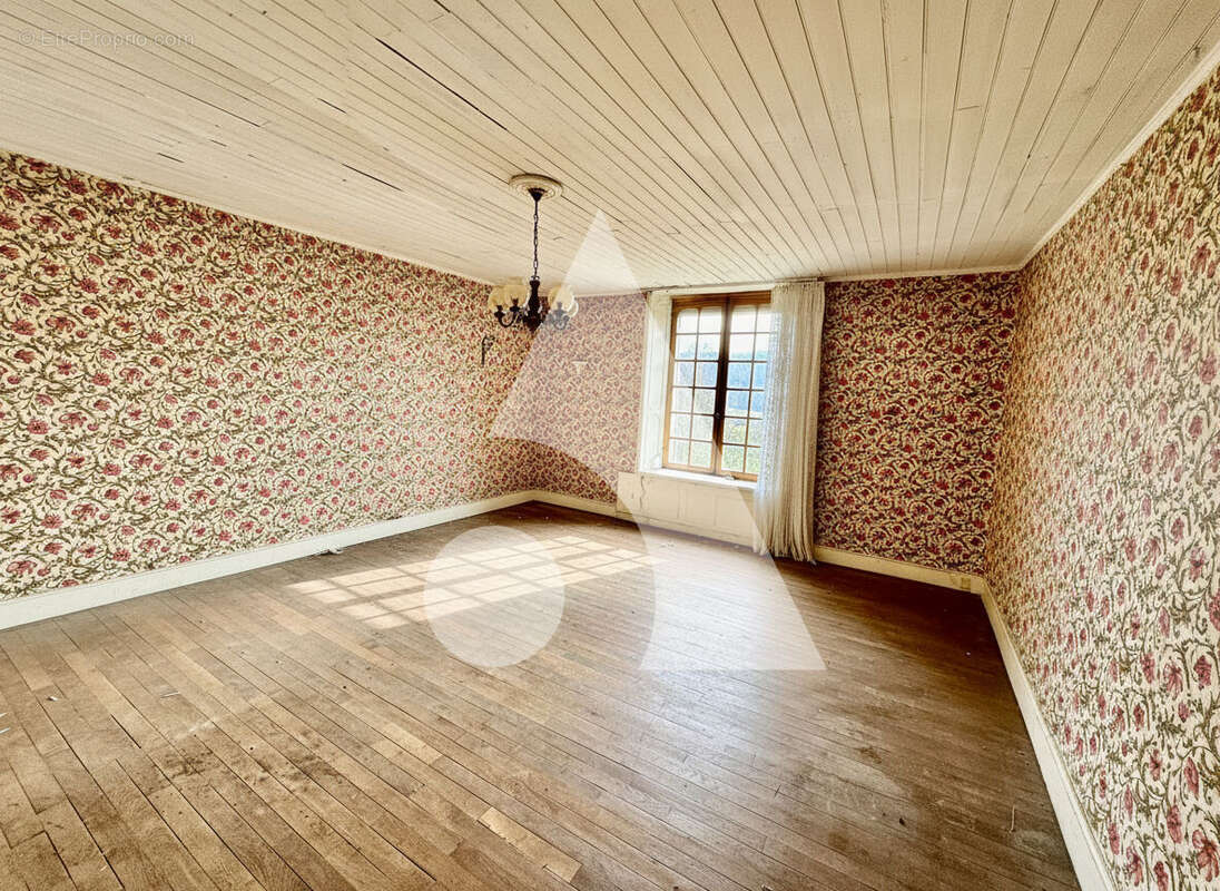 Maison à HARREVILLE-LES-CHANTEURS