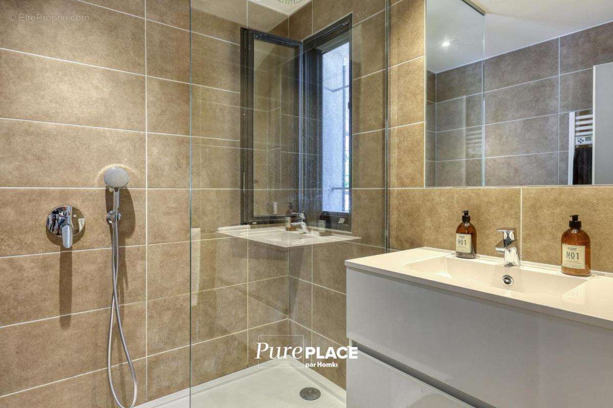 Appartement à RAYOL-CANADEL-SUR-MER