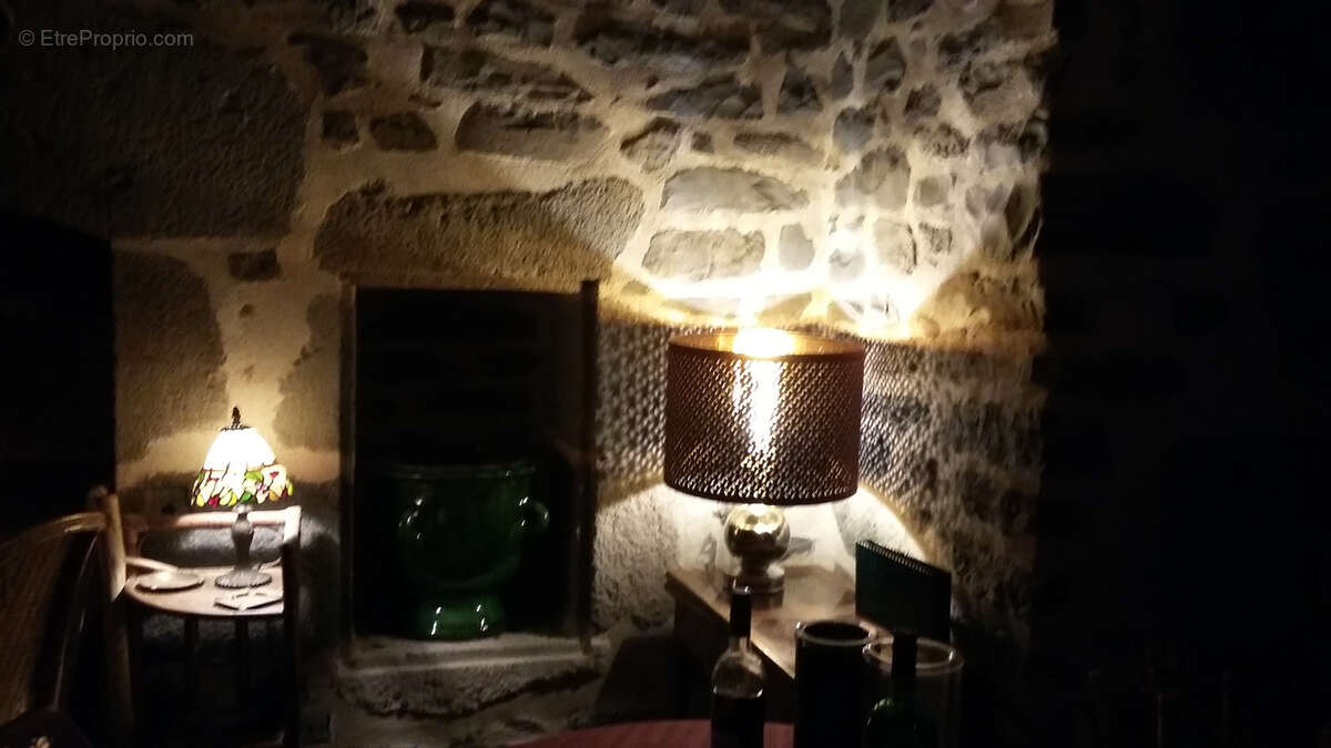 Maison à ALLY