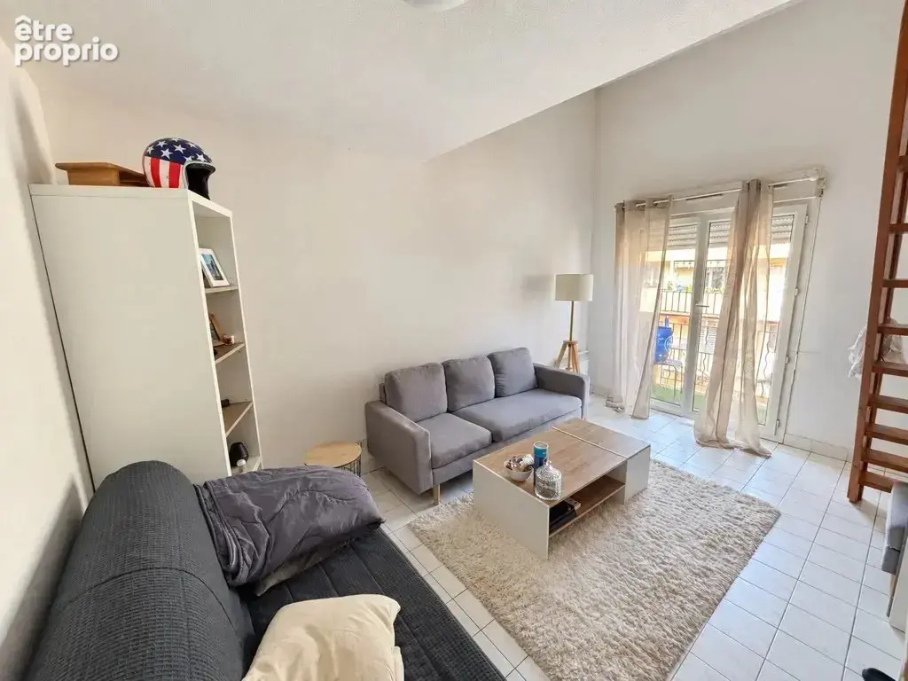 Investissement locatif – 2 pièces en duplex au dernier étage - photo 1