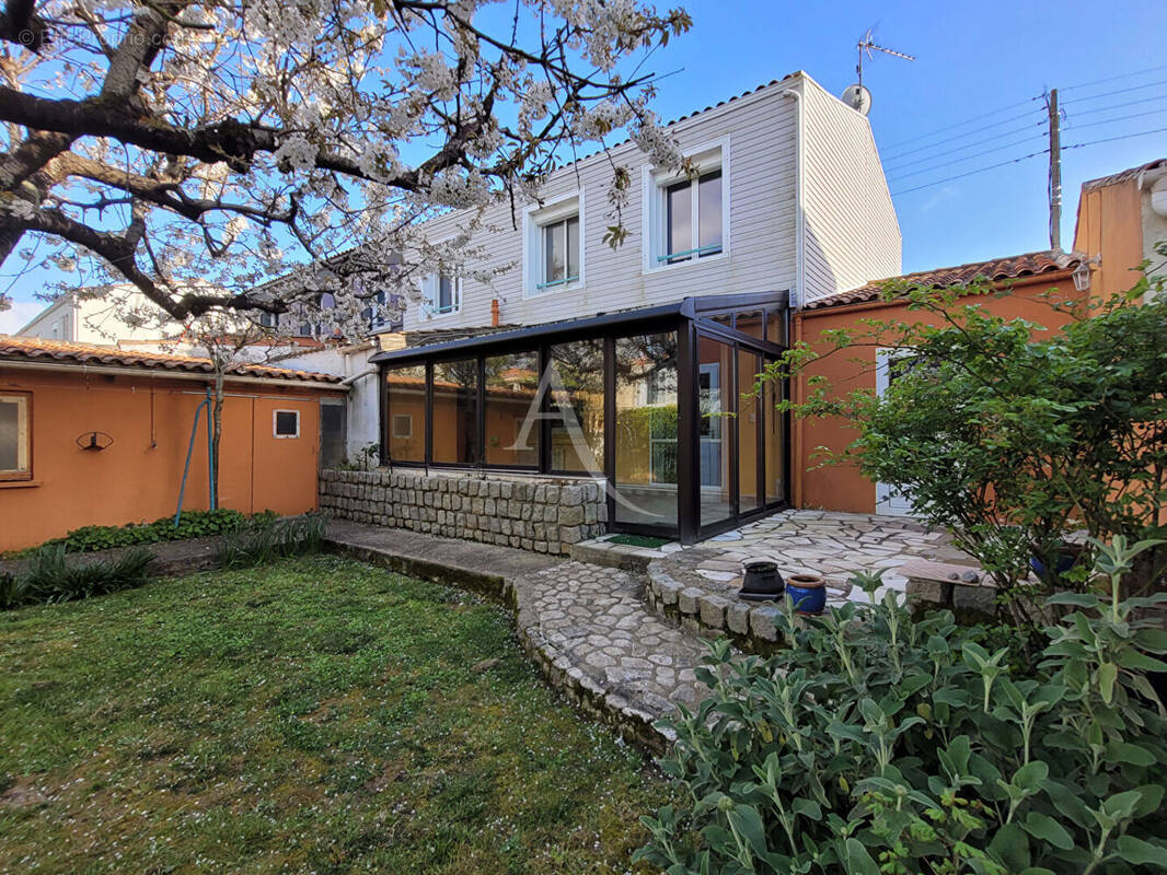 Maison à LA ROCHELLE