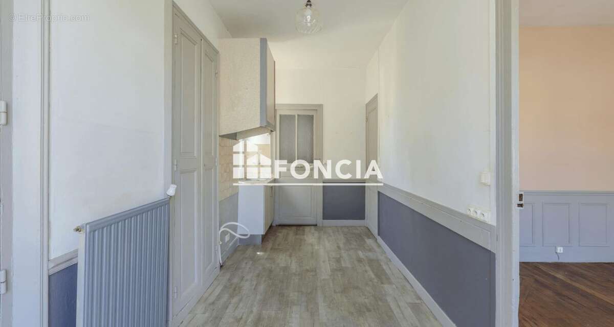 Maison à CONNERRE
