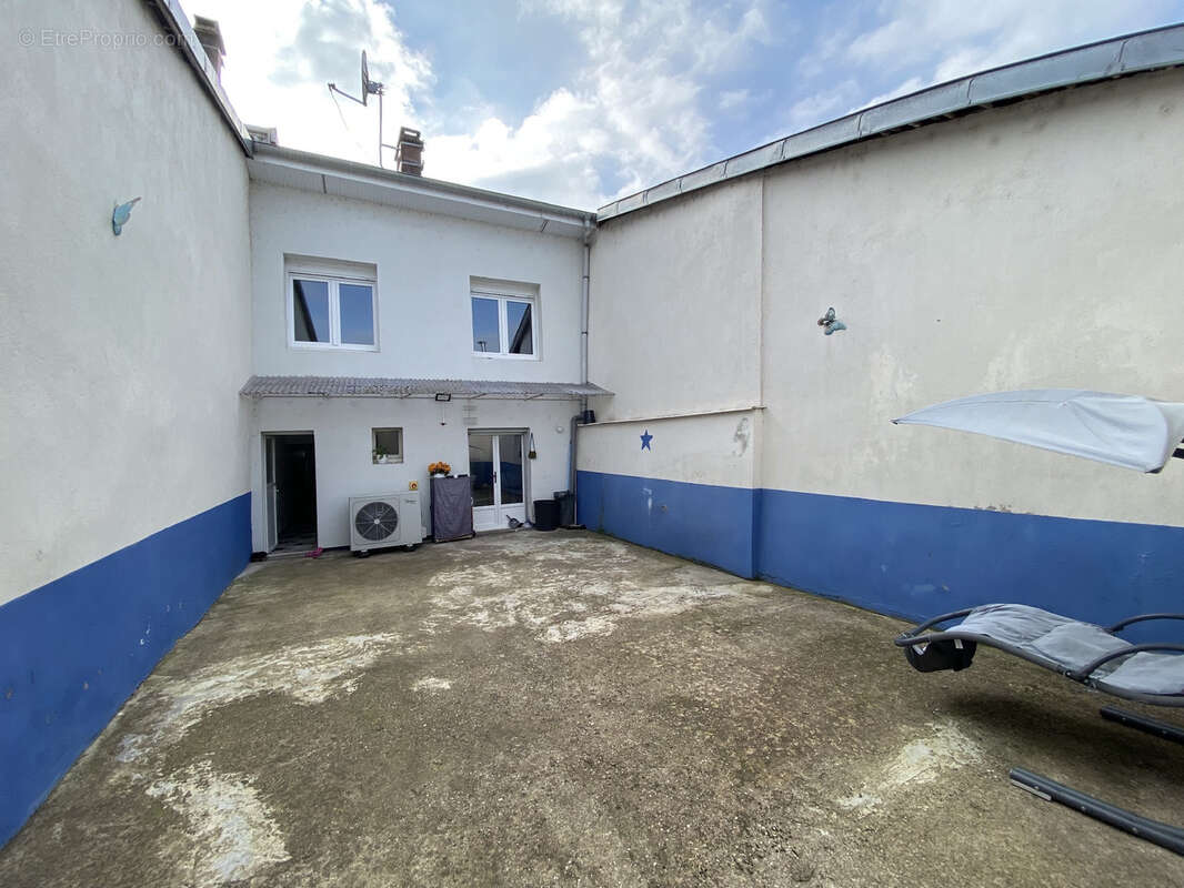 Maison à DOMMARTIN-LES-TOUL