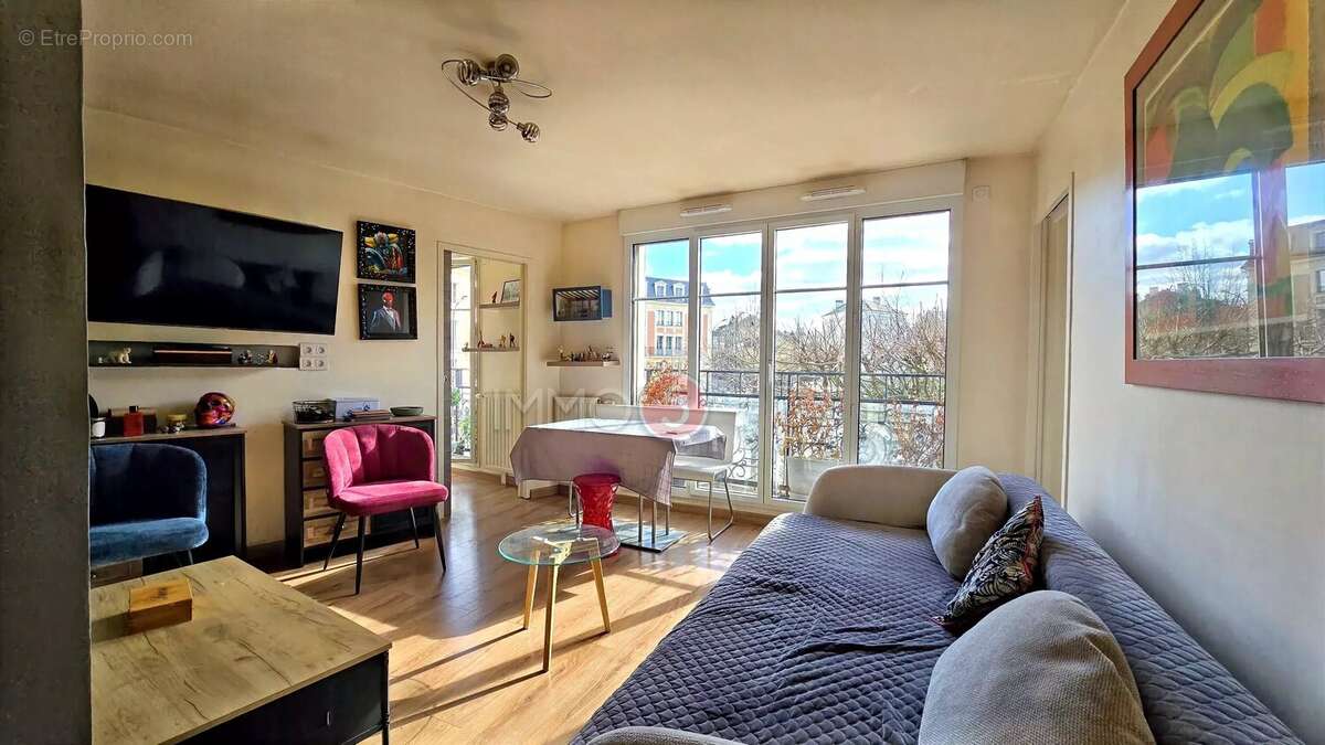 Appartement à LE RAINCY