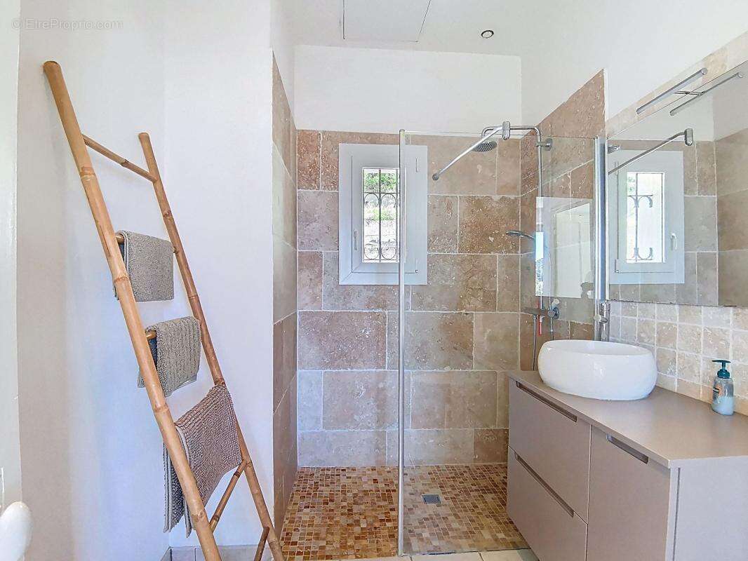 Maison à SAINT-MANDRIER-SUR-MER