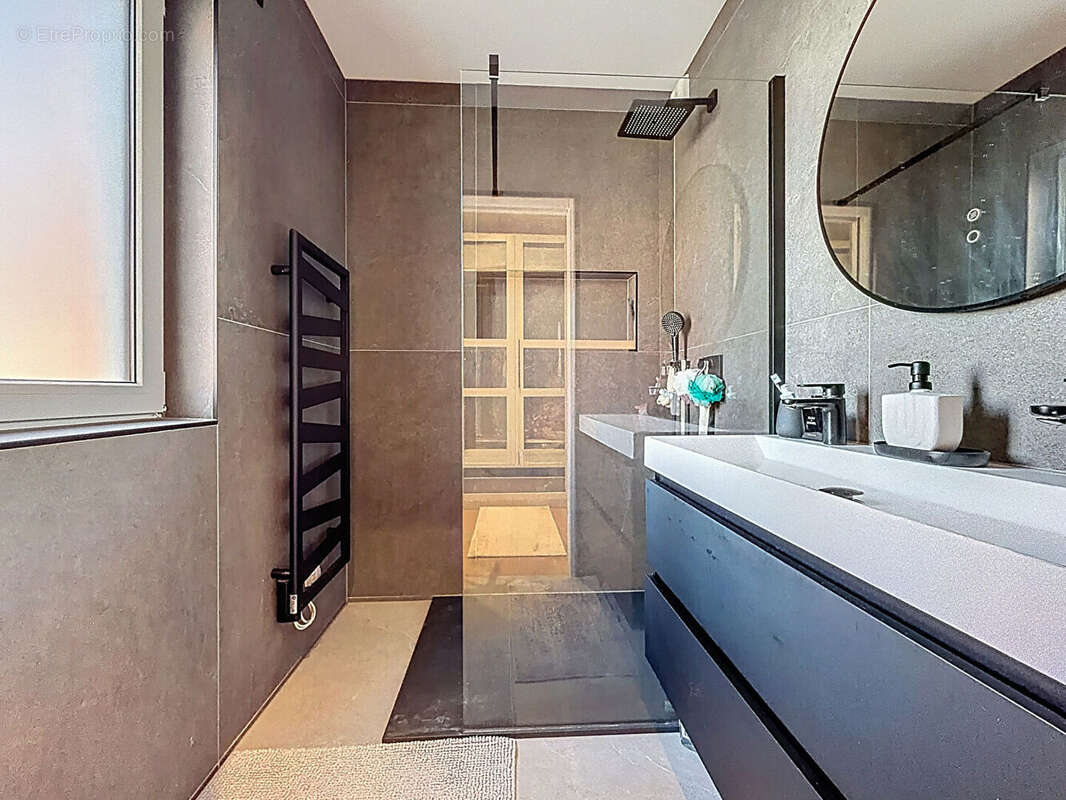 Maison à NIEDERHAUSBERGEN