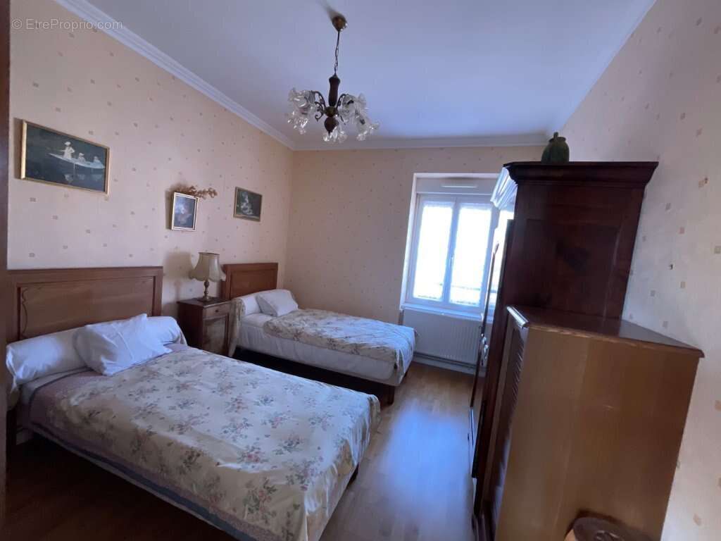 Appartement à ANDREZIEUX-BOUTHEON
