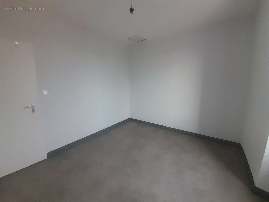 Maison à LES HERBIERS