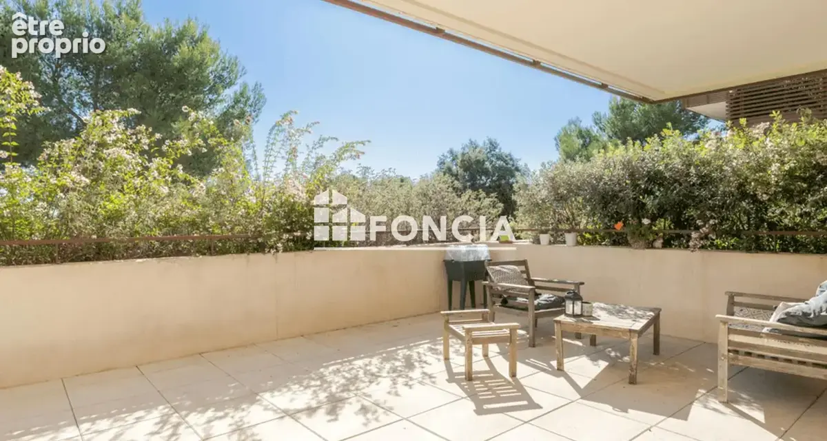 Nîmes – roches blanches / carreau de lanes – superbe t3 avec terrasse de 28 m², piscine et double garage - photo 2