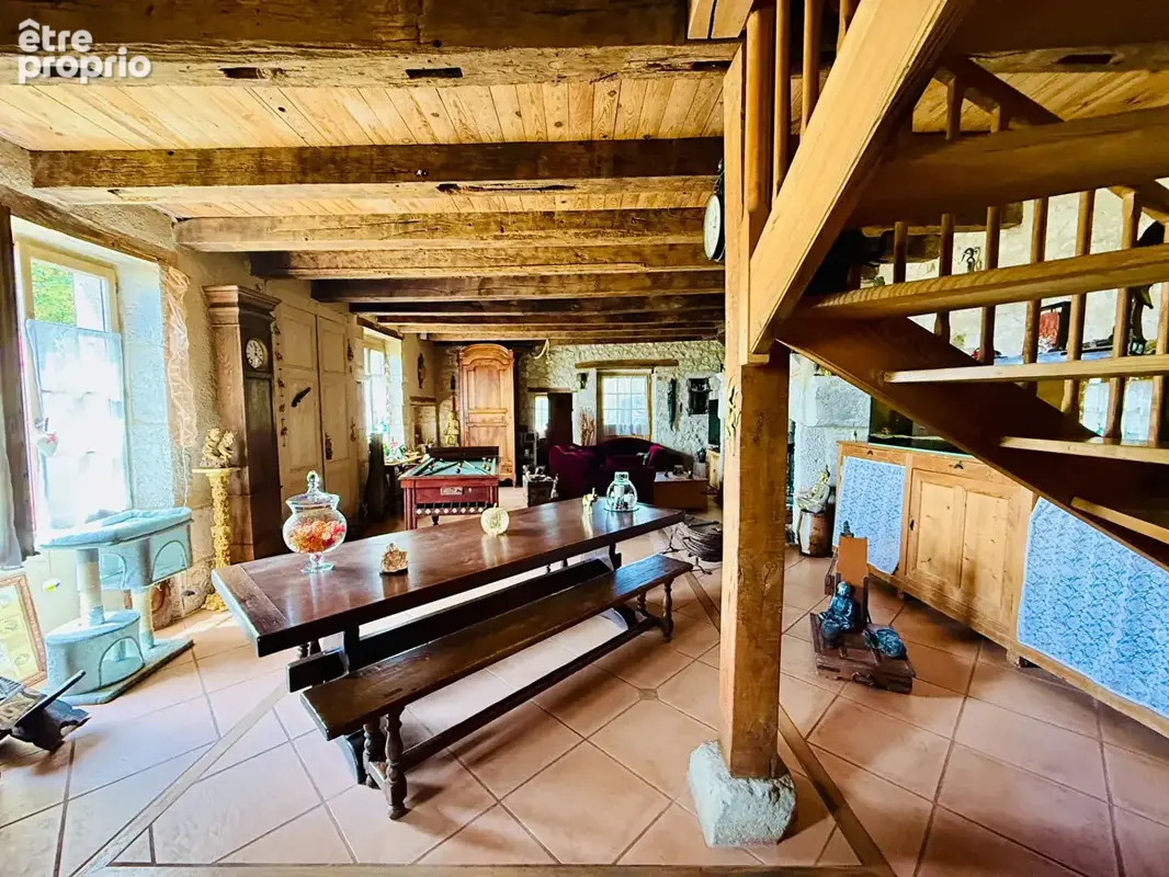 Propriété de charme en pleine nature 2 maisons en pierre et dépendances - photo 8