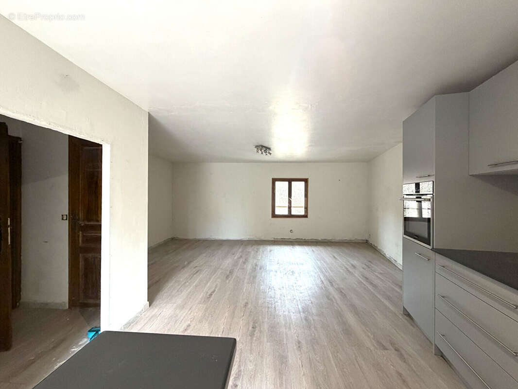 Appartement à CALLIAN