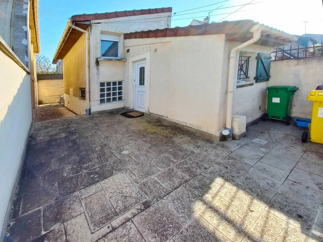 Maison à CRETEIL