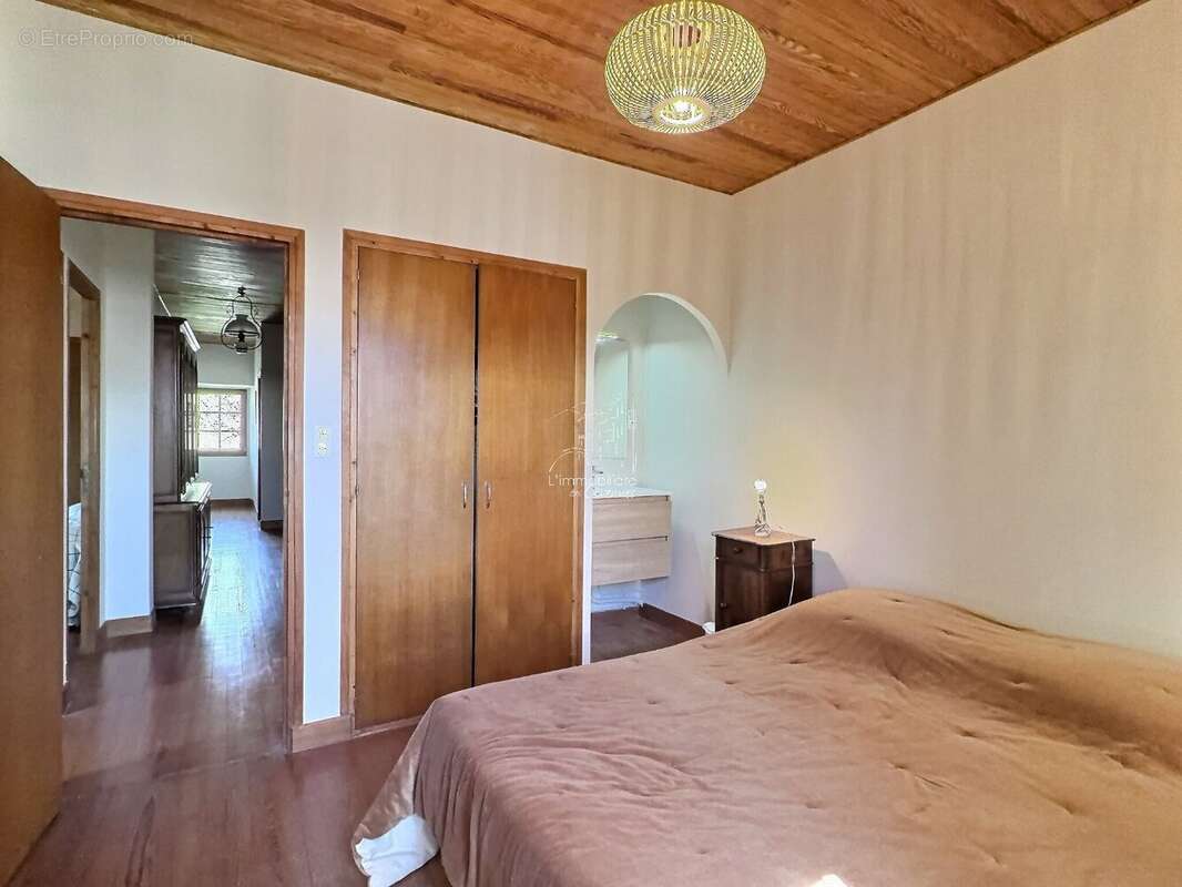 Maison à SAINT-SAUVEUR-CAMPRIEU