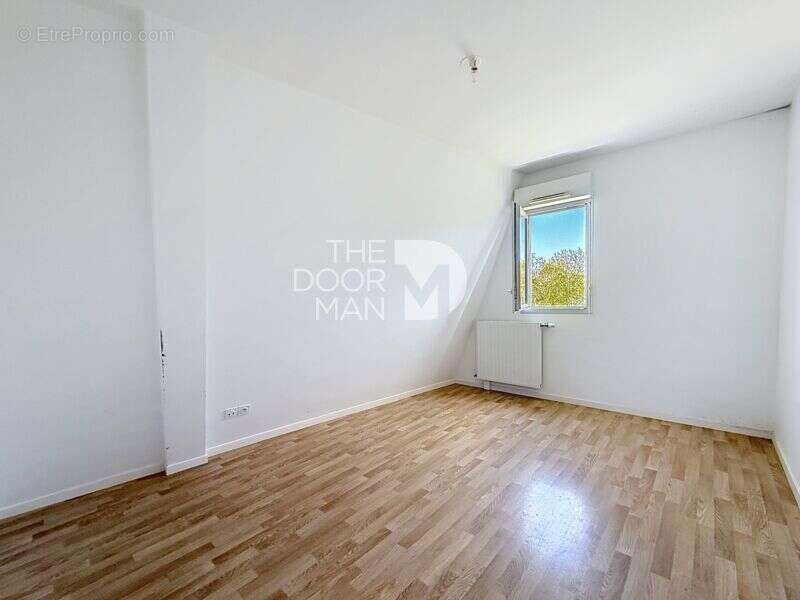 Appartement à LES SORINIERES