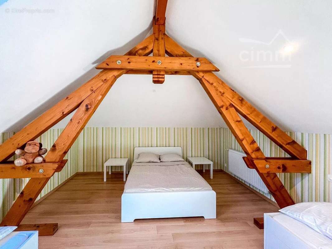 Maison à LA TERRASSE