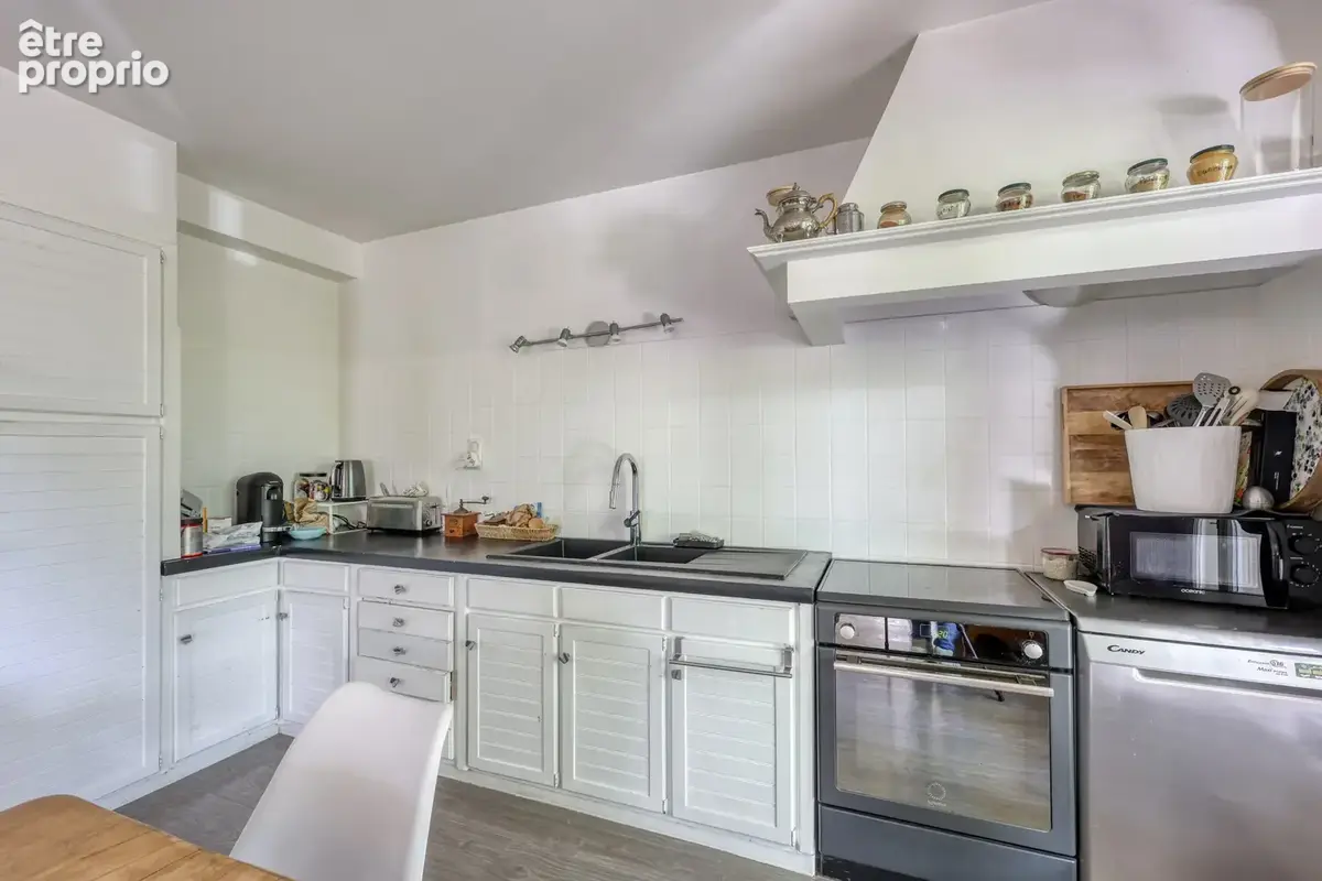 Appartement 5 pièces 120 m2 83110 Sanary-sur-Mer - photo 7