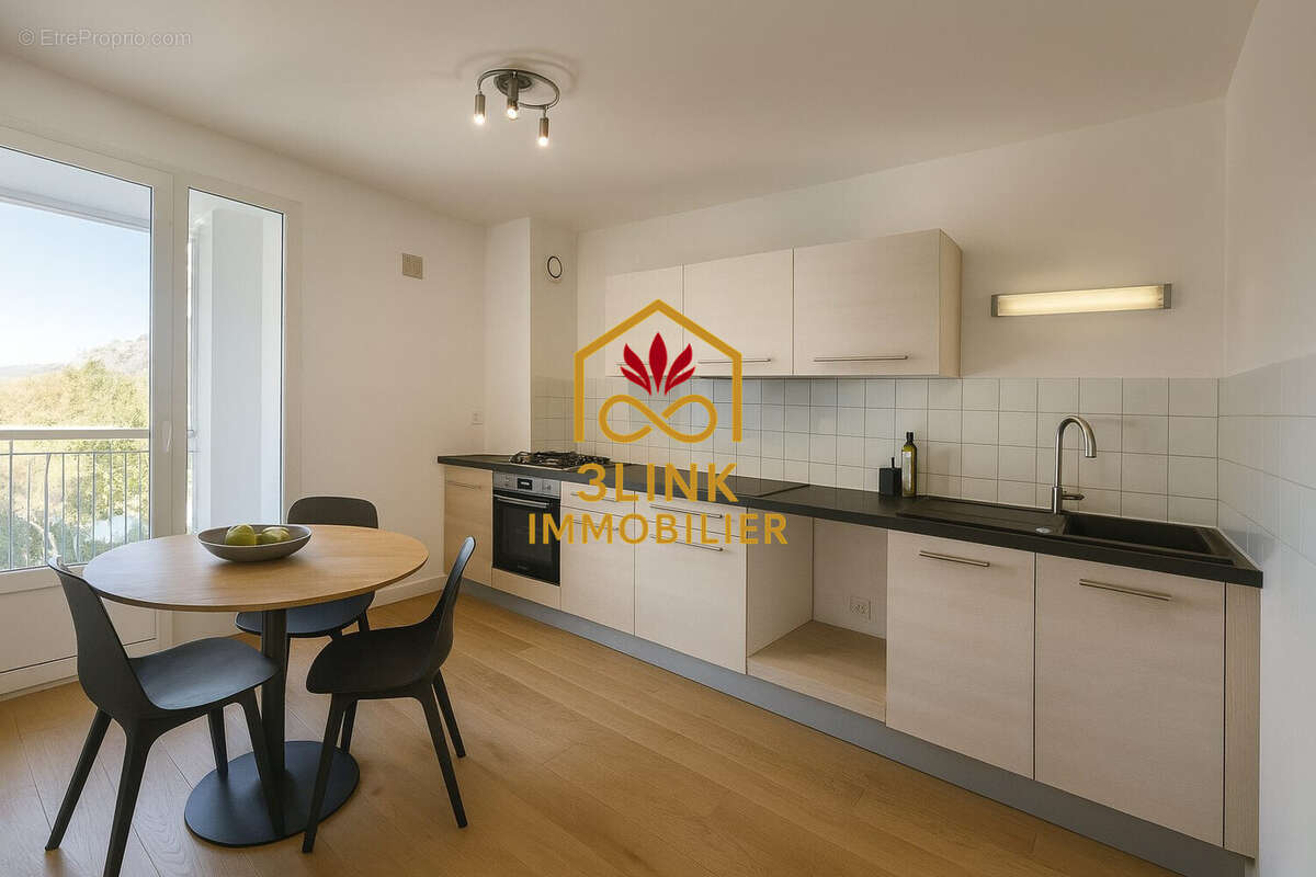 Appartement à GUILHERAND-GRANGES