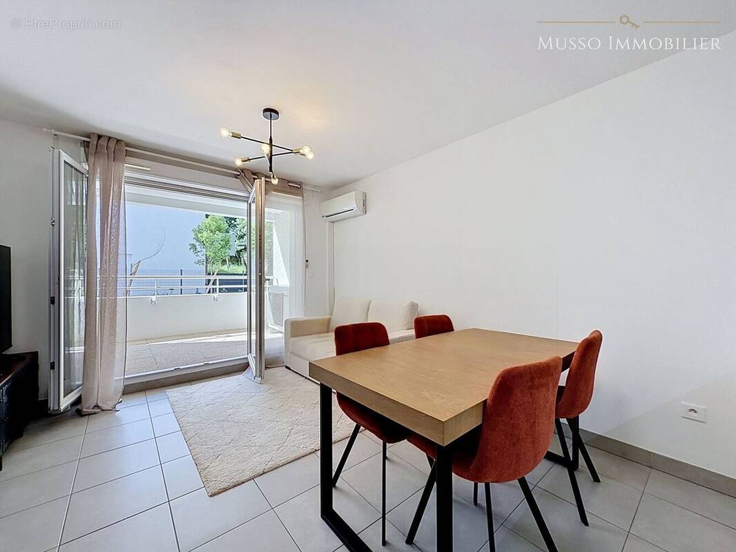 Appartement à MARSEILLE-11E