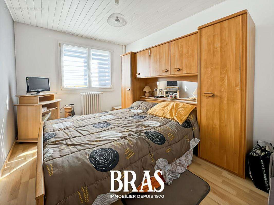 Saint sebastien sur loire - appartement t3 + cave + parking - photo 10