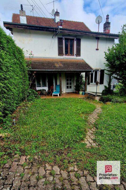 Appartement à SELONCOURT