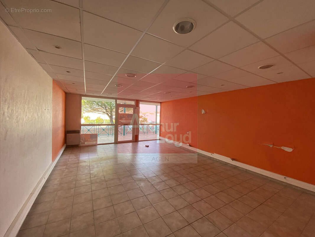 Commerce à VILLENEUVE-SUR-LOT