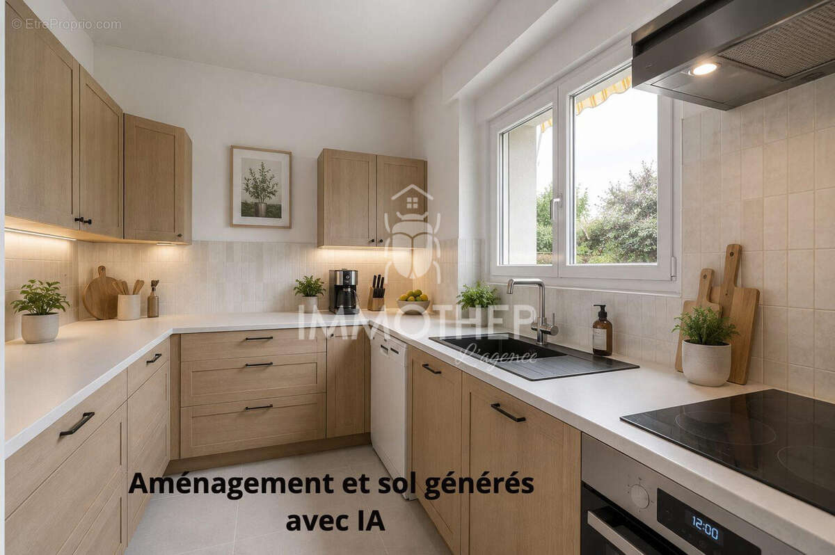 Maison à MEYLAN