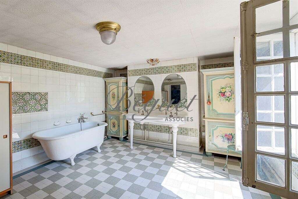 Maison à JOUE-LES-TOURS