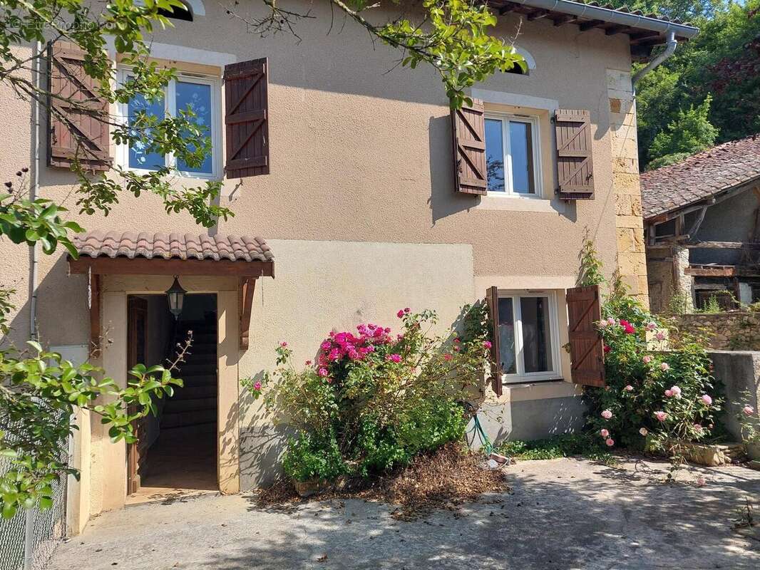 20250618105613 - Maison à SAINT-MARTORY