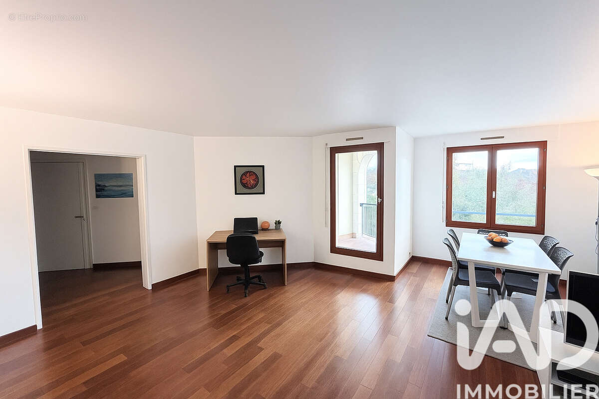 Photo 7 - Appartement à VERRIERES-LE-BUISSON