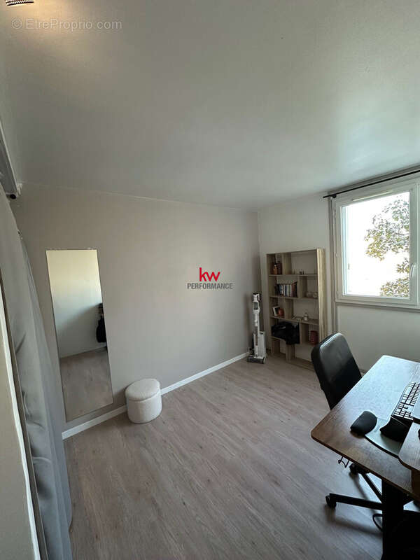 Appartement 66 m² à Ecouen  - photo 6