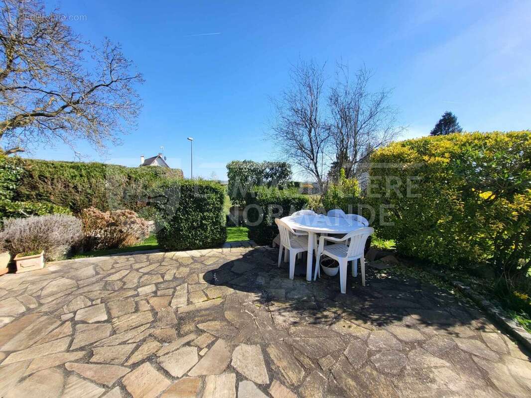 Maison à CHAUFOUR-LES-BONNIERES