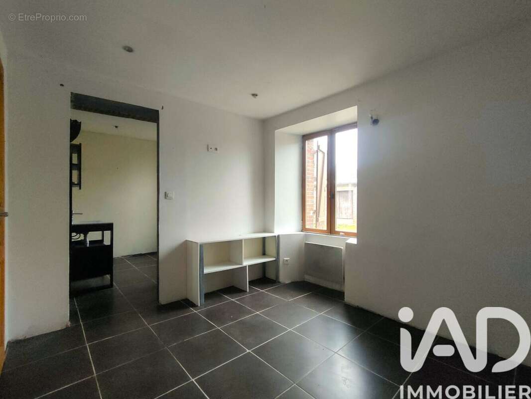 Photo 8 - Maison à COURGENAY