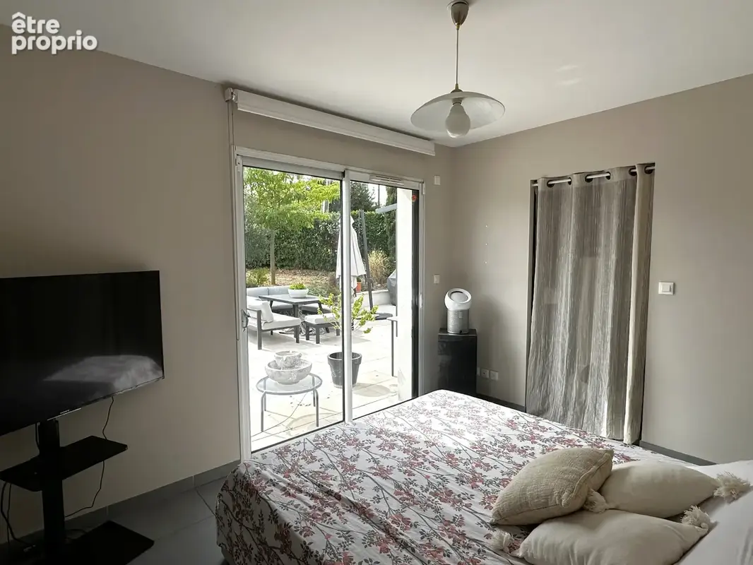 Exclusivite soucieu-en-jarrest maison contemporaine avec piscine - photo 9