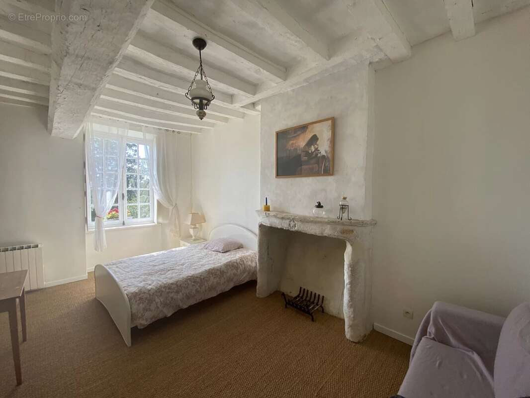 Maison à SAINTE-SUZANNE