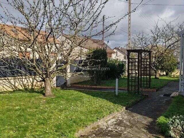Maison à VILLENEUVE-SAINT-GEORGES