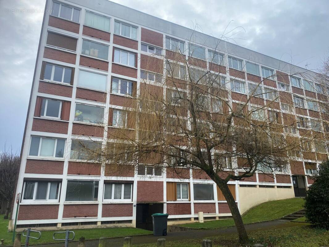 Appartement à YERRES