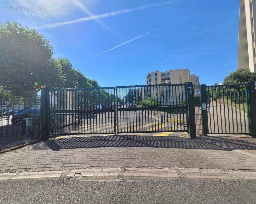 Appartement à VILLIERS-LE-BEL