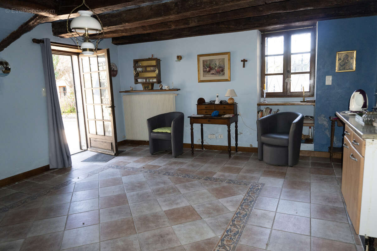 Maison à BRASSAC