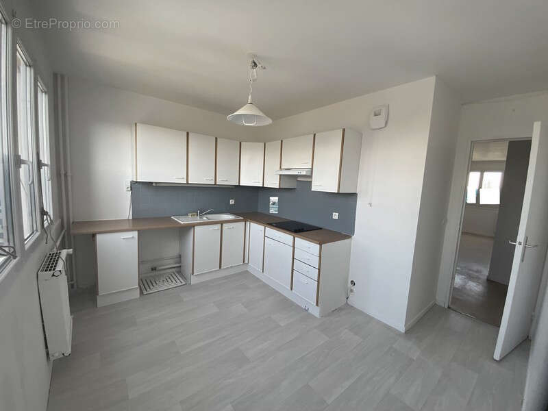 Appartement à CANTELEU