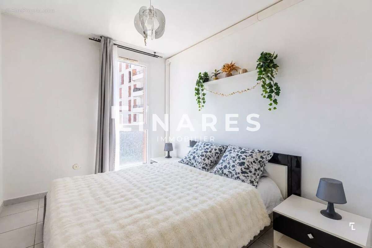 LE CONTEMPORAIN - Appartement T3 de 60m² - Balcon - 13008 - photo 5