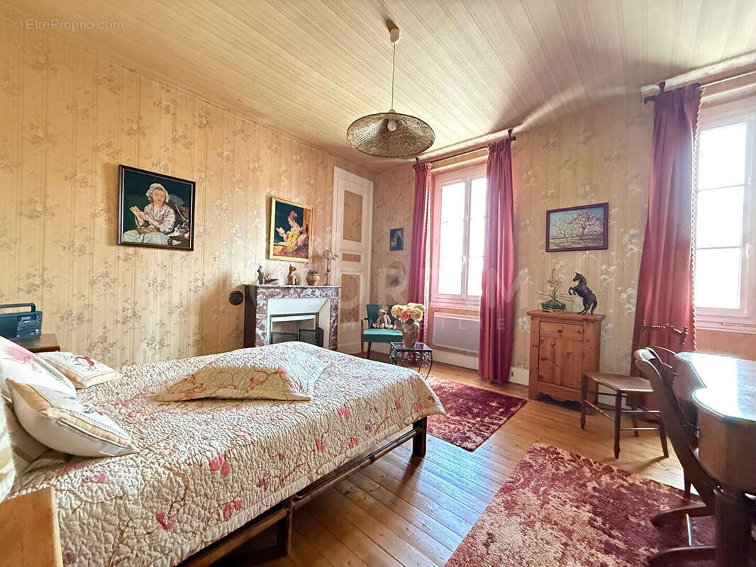 Maison à PIERREFITTE-ES-BOIS