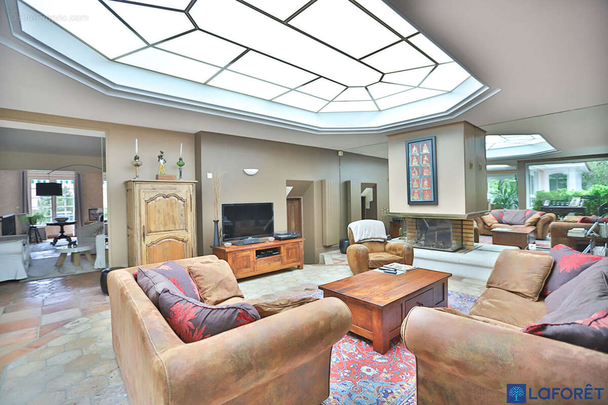 Maison à JOUARS-PONTCHARTRAIN