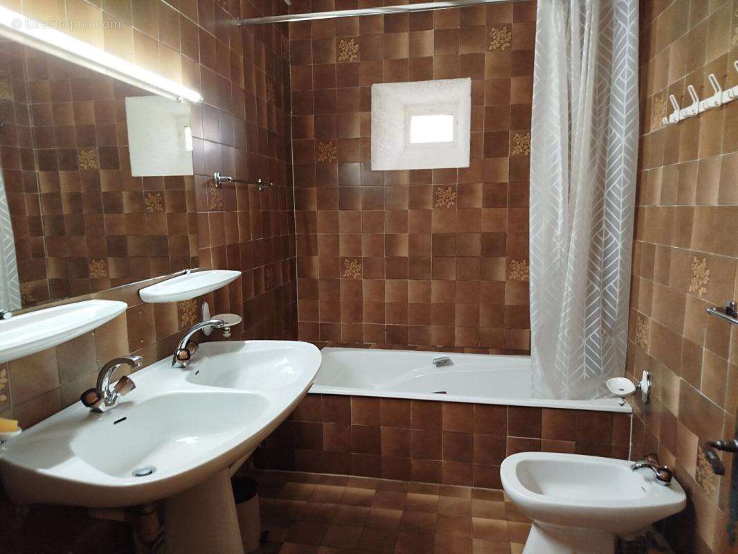 Propriété à Luc avec terrain - photo 10
