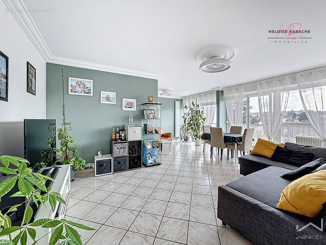 Appartement à MANTES-LA-JOLIE