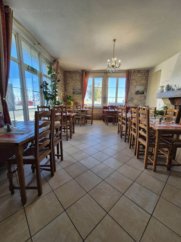 Commerce à ROCHEFORT